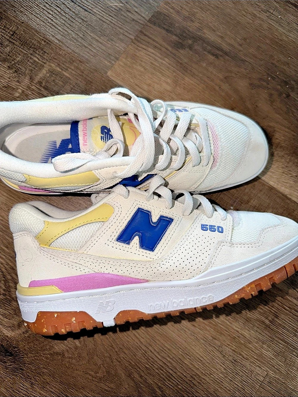 New Balance 550 Women's Sneakers US 8.5 White & Blue